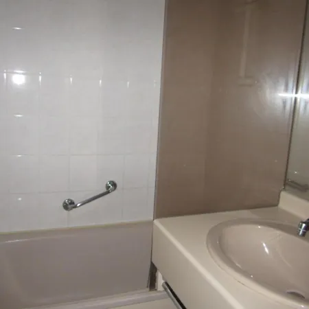 Daire Ideal Famille Avec Piscine Et Balcon A - Fr-1-689-74 *